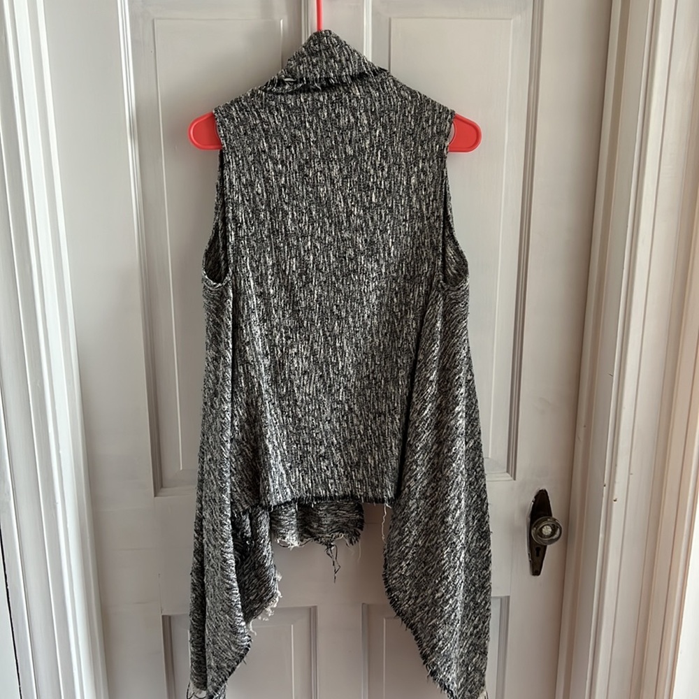 Express Shawl - Picture 3 of 4